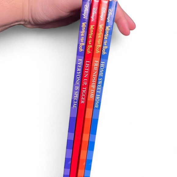 Lot of Winnie the Pooh Lessons from the Hundred Acre Wood VOL # 1,2,4,9 - Picture 3 of 3